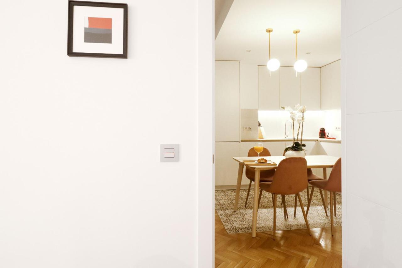 Royal Madrid Apartment Exterior foto